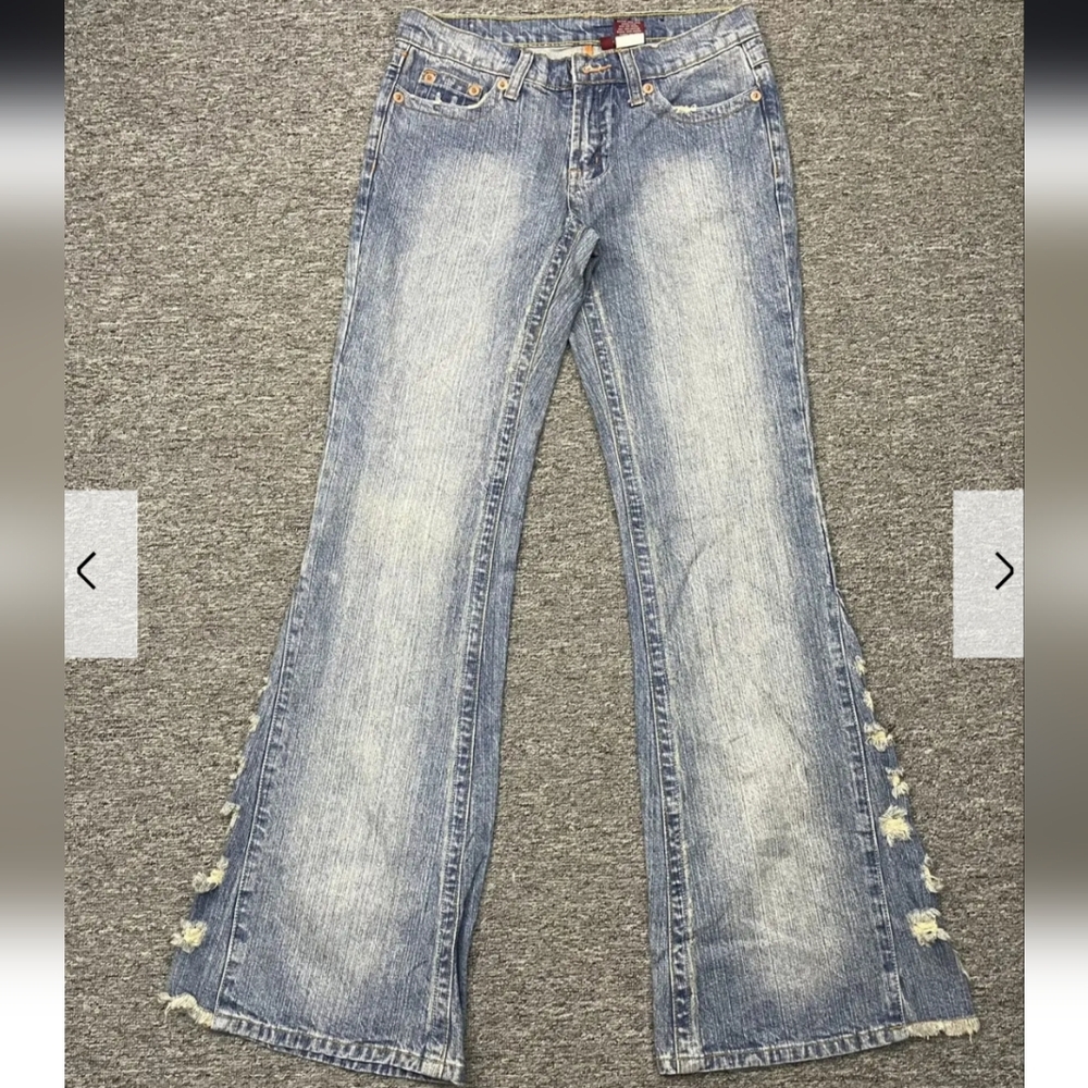 Bongo Vintage Flared Jeans Distress Designs V8ntage  Blue Jeans Size 5